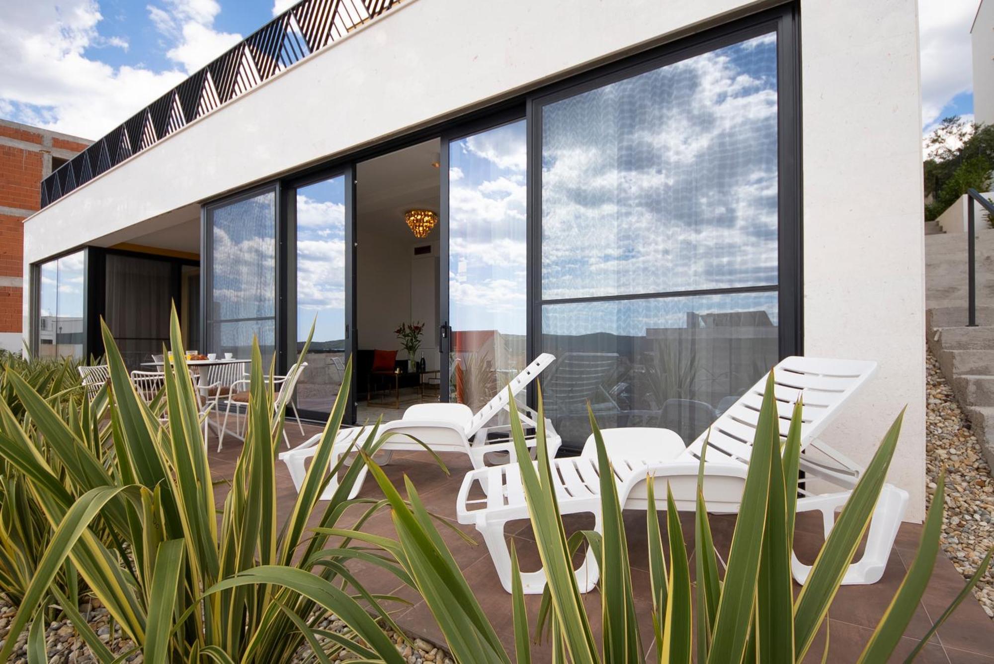 Mediterana Art Deco Resort (Adults Only) Шибеник Экстерьер фото